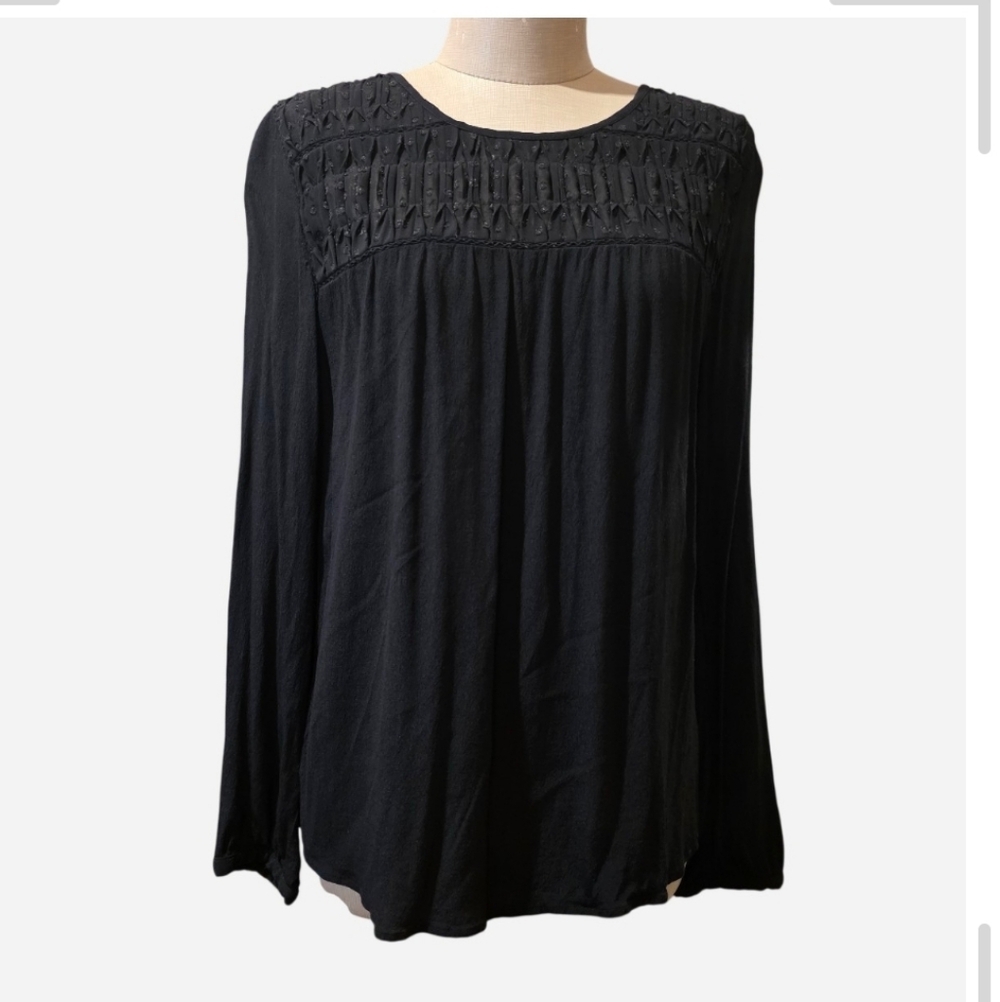 ANTHROPOLOGIE Meadow Rue • Black Vivie Pintuck Lace Top. Sz Med. EUC!